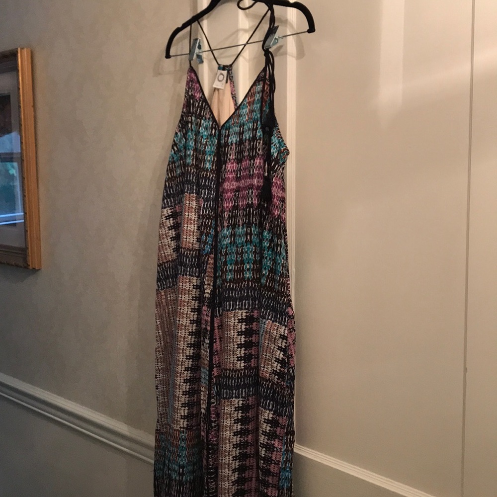 NWOT Tassel Halter Midi Dress